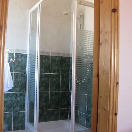 Alojamento de Acomodação e Pequeno-almoço Radharc Na Ceibhe H91 V0y3 Kilronan (Inishmore)